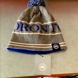 Canada goose city toque- Toronto
